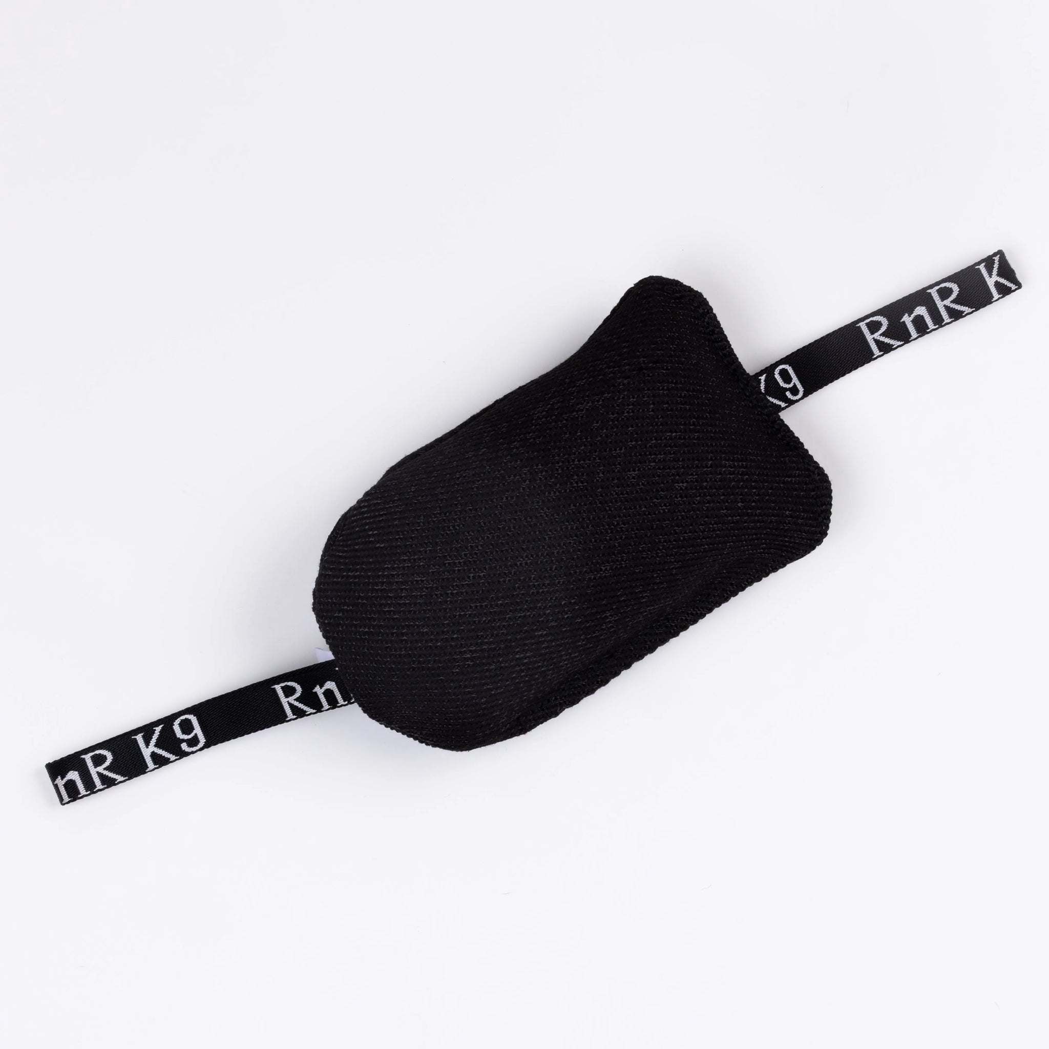 Black Nyclot Pillow